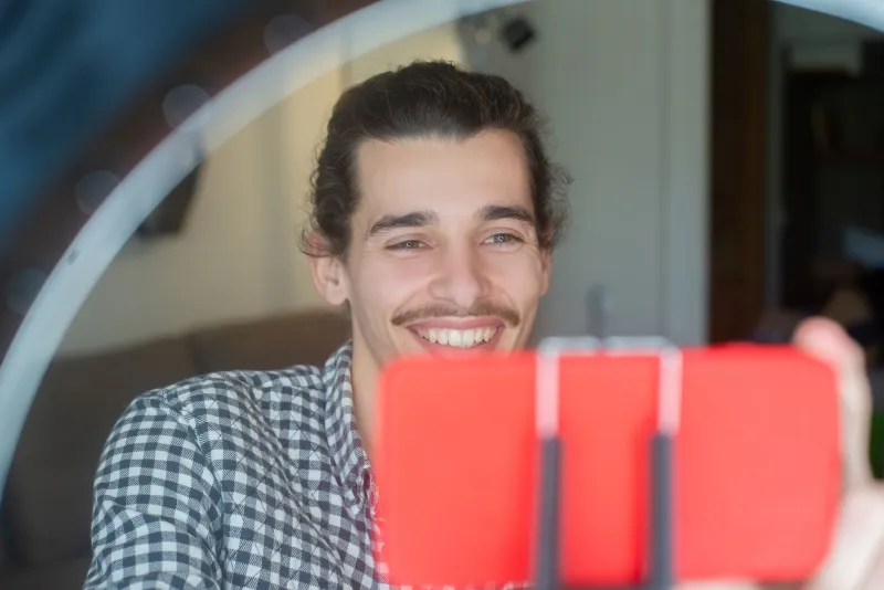 How Smart Creators Are Using Link Management to Make Every Fan Feel Like a VIP